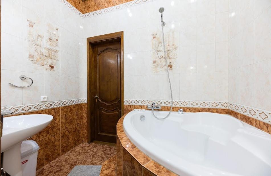 Apartment Arena City 911 Kiev Dış mekan fotoğraf